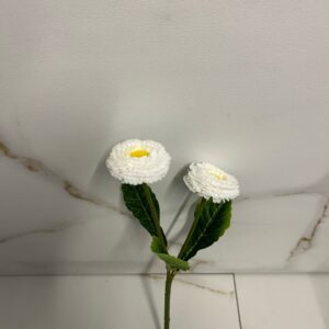 Stokrotka sztuczna – biała | sztywna gałązka 31 cm (1 szt.)