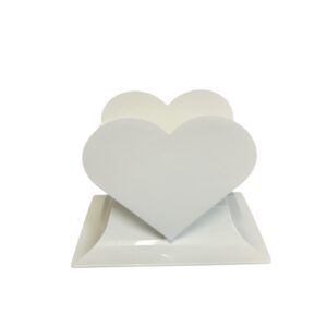 Doniczka SERCE z podstawką – biała 21,5 × 17 × 14 cm (1szt.)